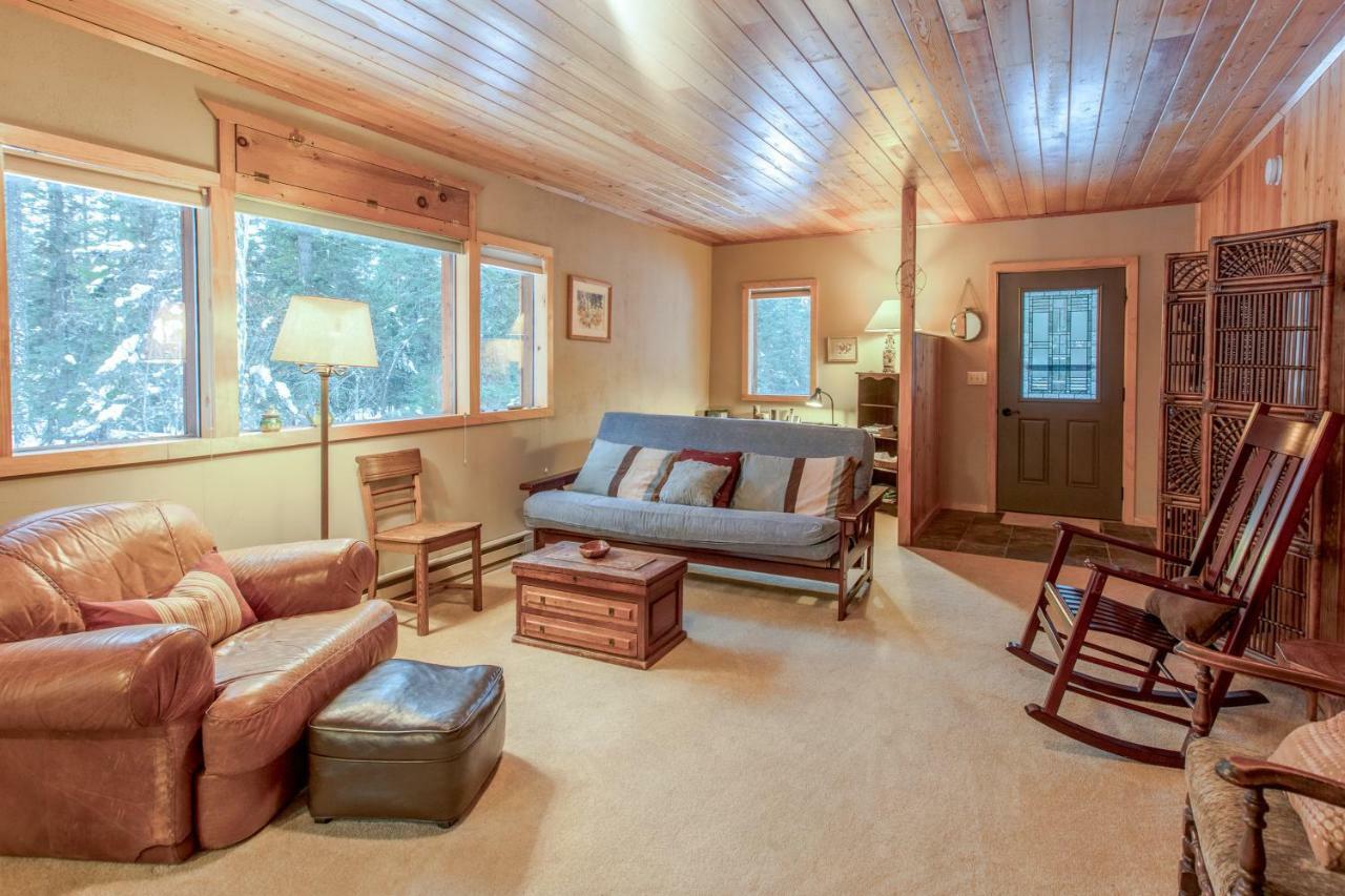Foothill Cabin Creston 外观 照片