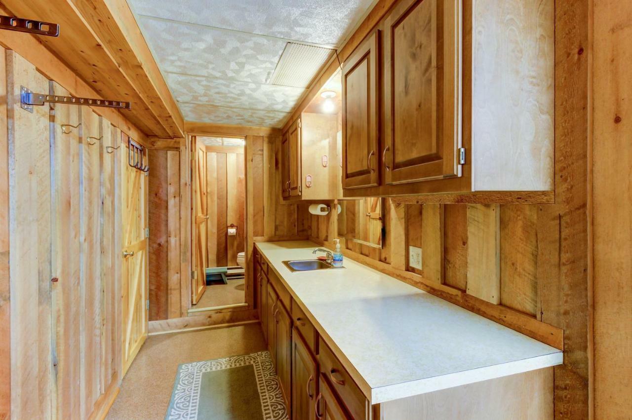 Foothill Cabin Creston 外观 照片